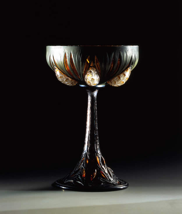 René Lalique, coupe pomme de pin Photo. René Lalique, coupe Pomme de pin