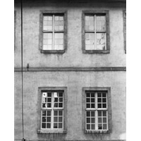Photo : Besançon, Grand séminaire, croisées de fenêtre, crédit J. Mongreville, Inventaire général / ADAGP