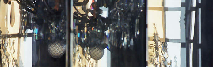 Détail du biseautage des miroirs de la Grande Galerie du château de Versailles (voir article de M. Hamon)