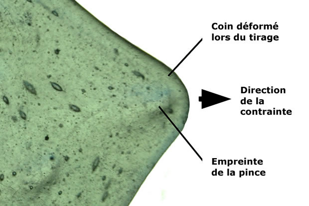 (Photographie commentée) Témoignages de la technique de fabrication des vitres (Crédit DRASSM)