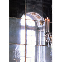 Photographie : Château de Versailles, Grande Galerie, miroir étamé au mercure (détail)